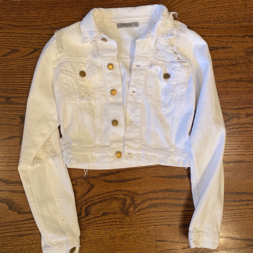 White LF CARMAR Jean Jacket Cropped